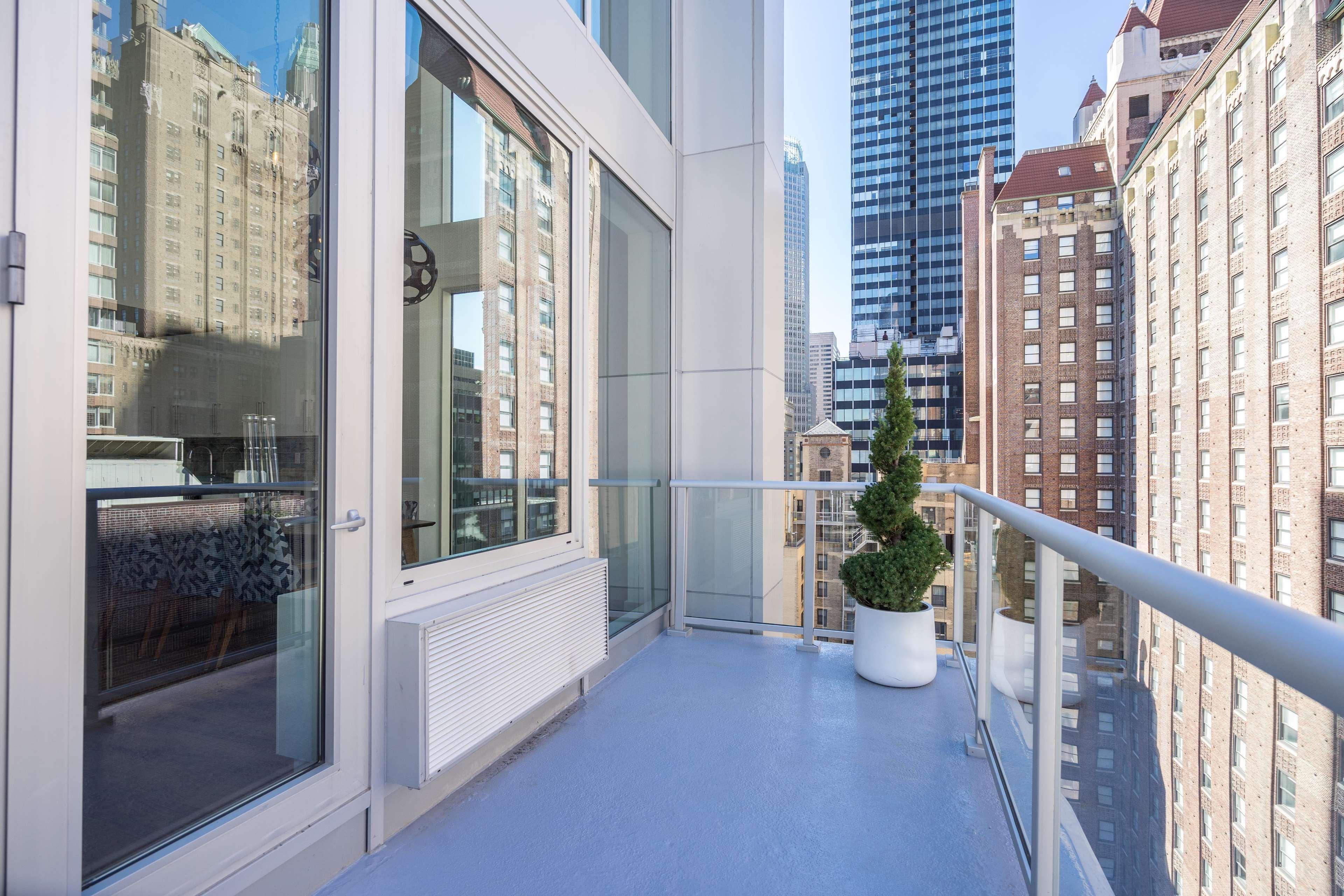 The Bernic Hotel New York City,Tapestry Collection By Hilton Luaran gambar